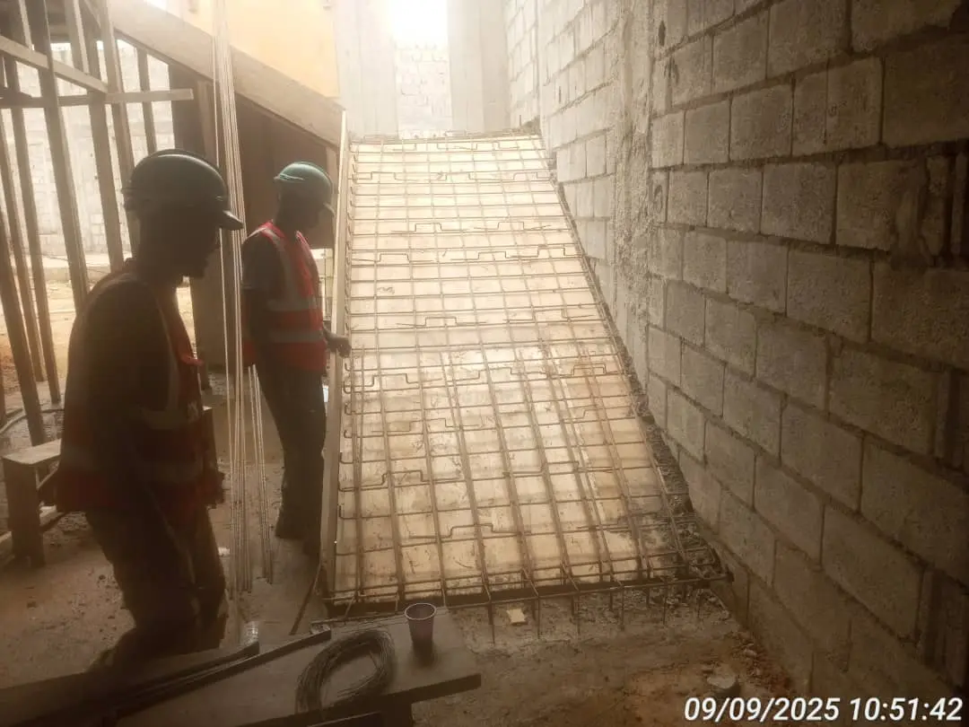 Ferraillage d’une volée d’escalier avant coulage